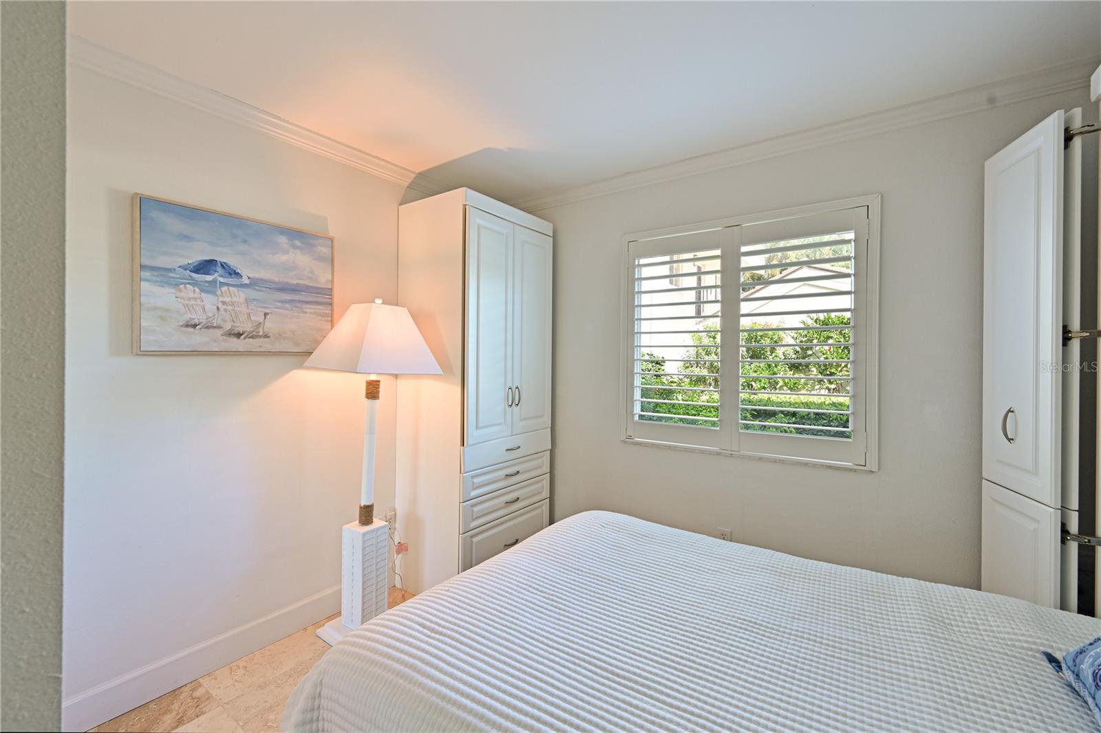 GOLDEN BEACH CONDO RESIDENCE - Residential