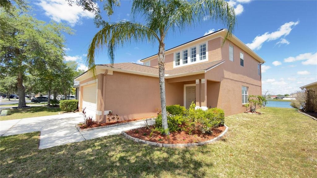 Photo of 31405 Triborough Drive, Wesley Chapel, FL 33545 (MLS # TB8476506)