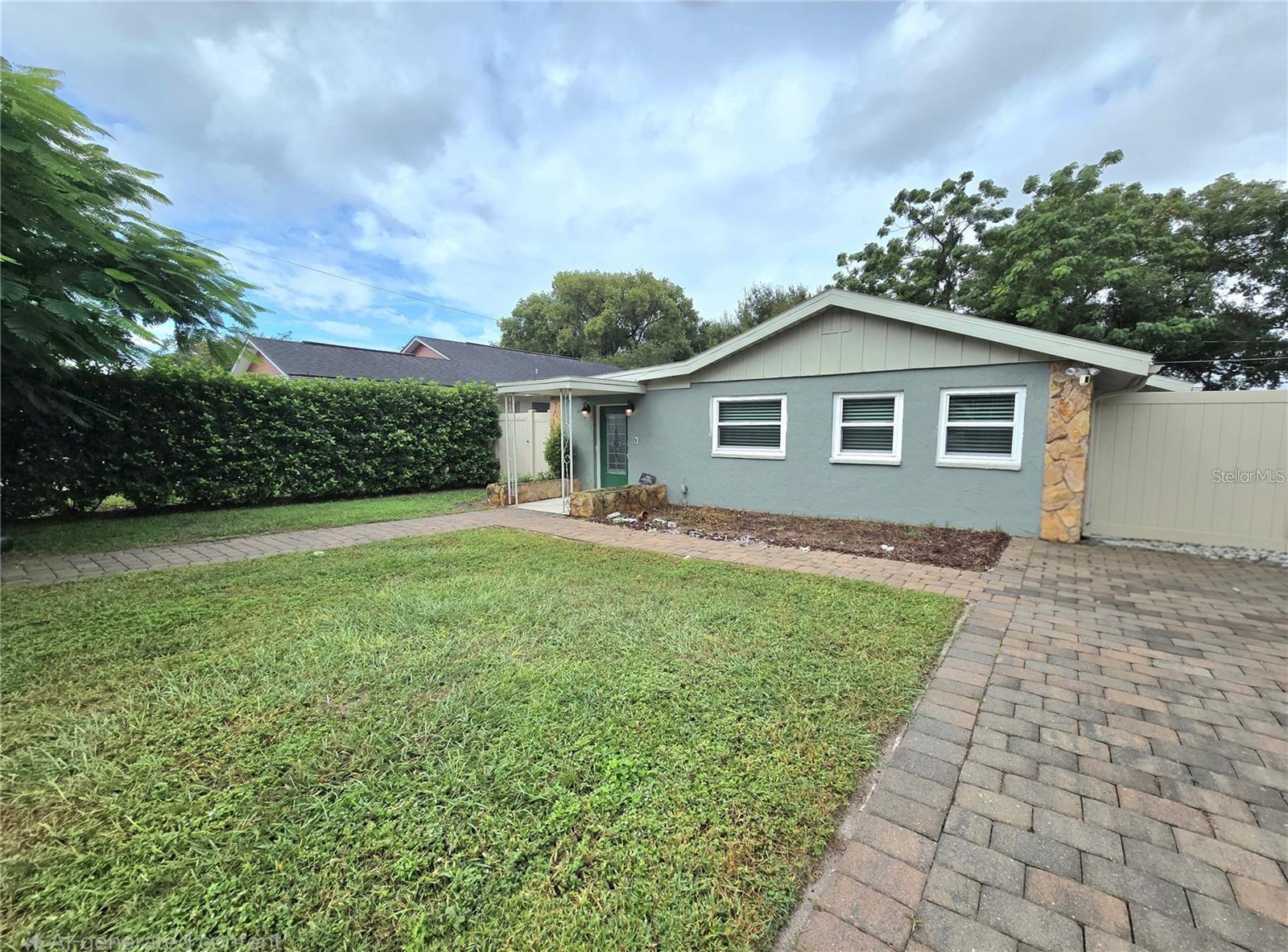 LAKE BARTON SHORES - Residential