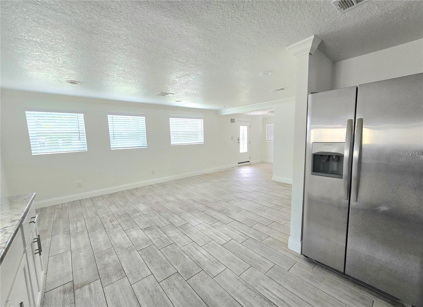 LAKE BARTON SHORES - Residential