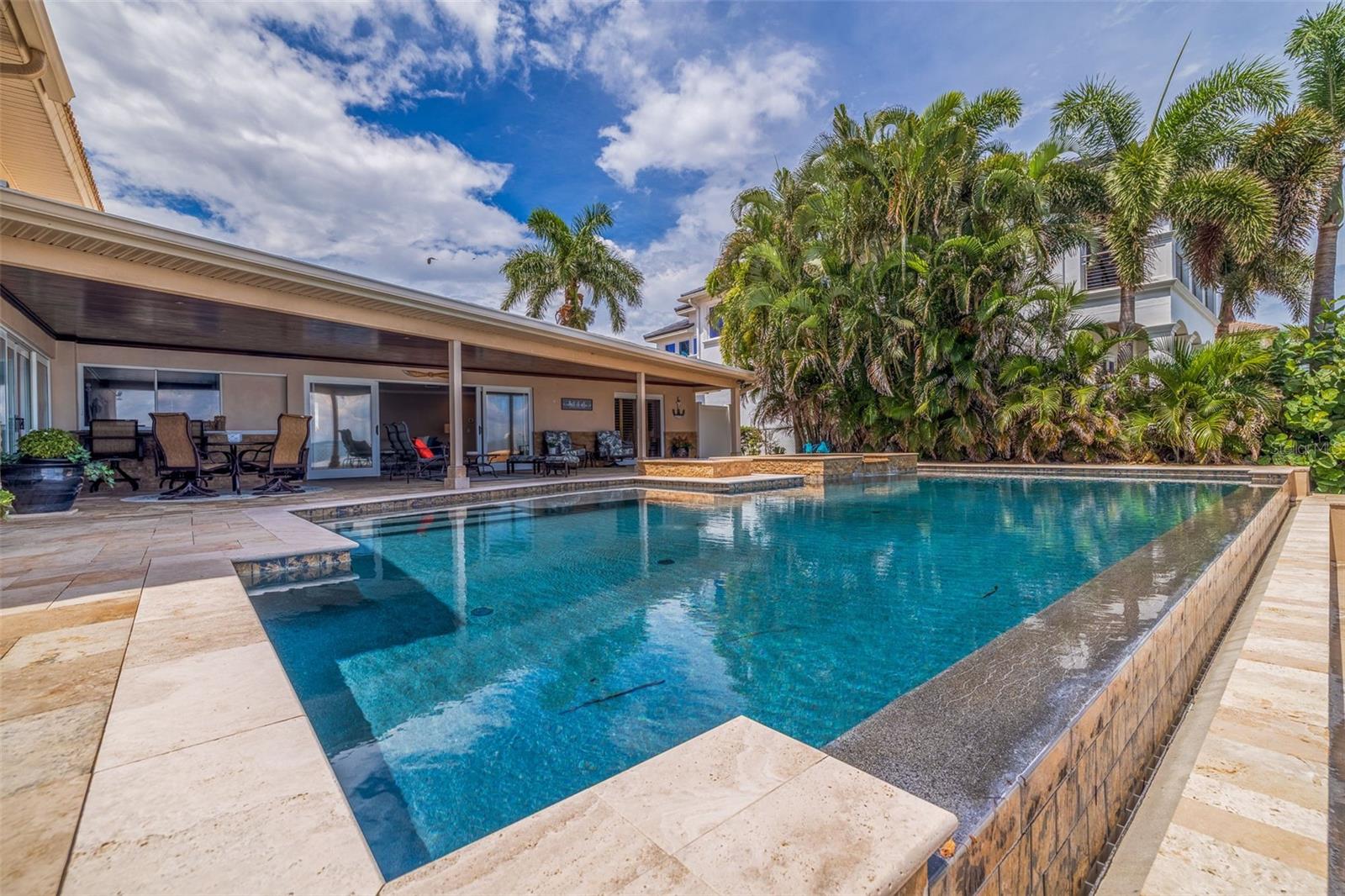 VENETIAN ISLES UNIT 8 - Residential