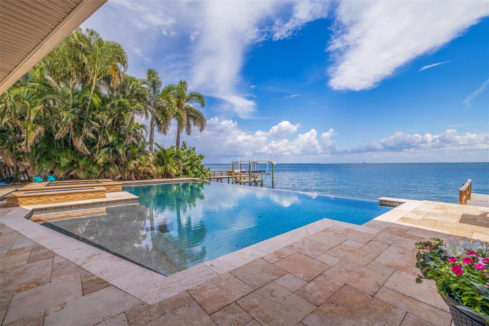 VENETIAN ISLES UNIT 8 - Residential