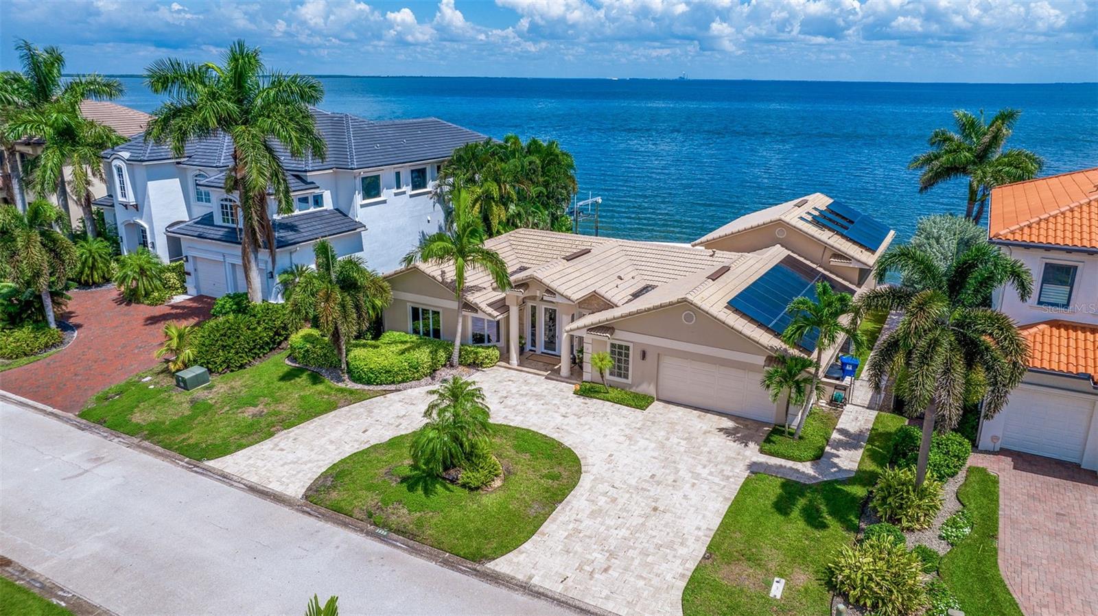 VENETIAN ISLES UNIT 8 - Residential