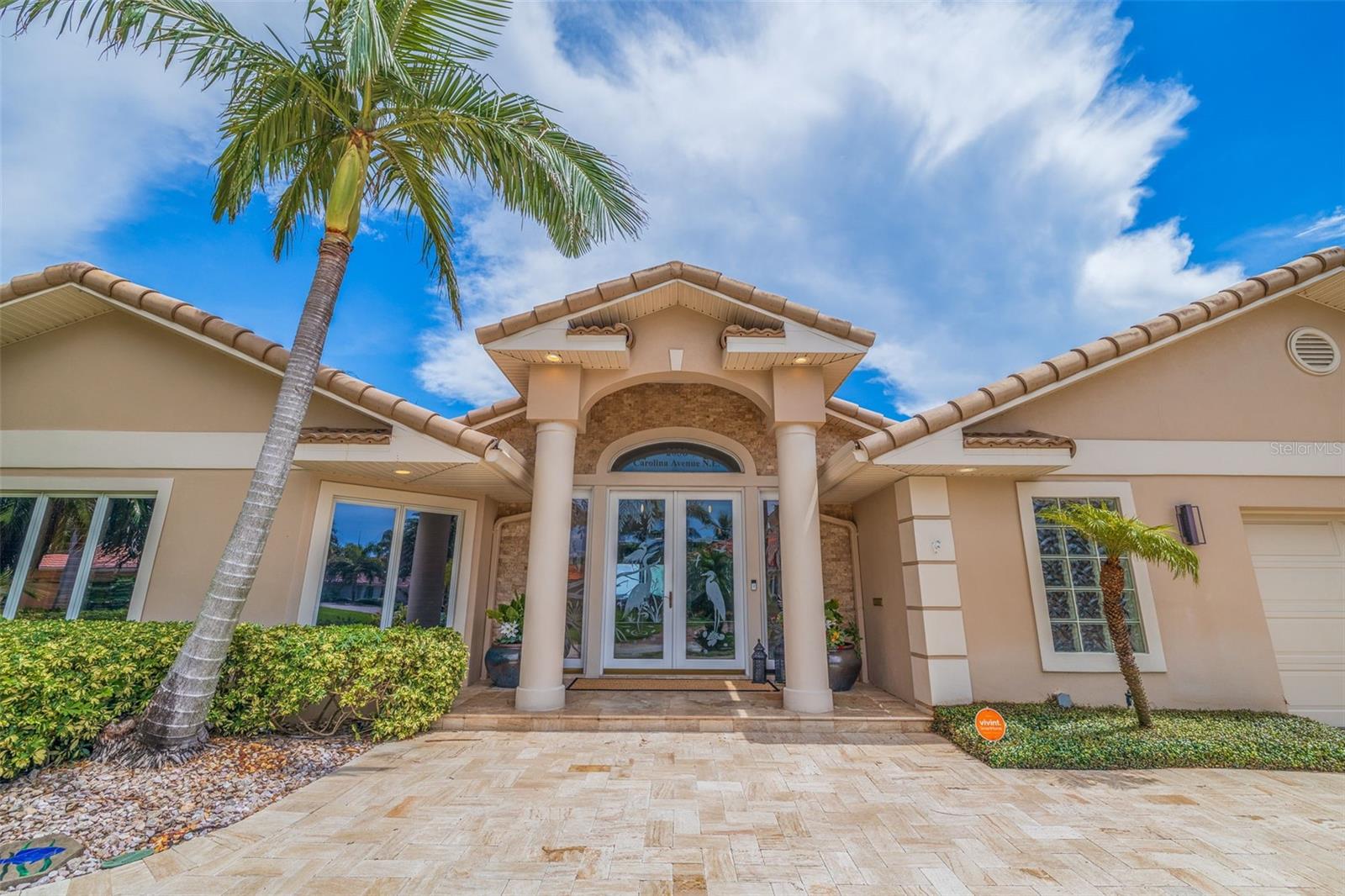 VENETIAN ISLES UNIT 8 - Residential