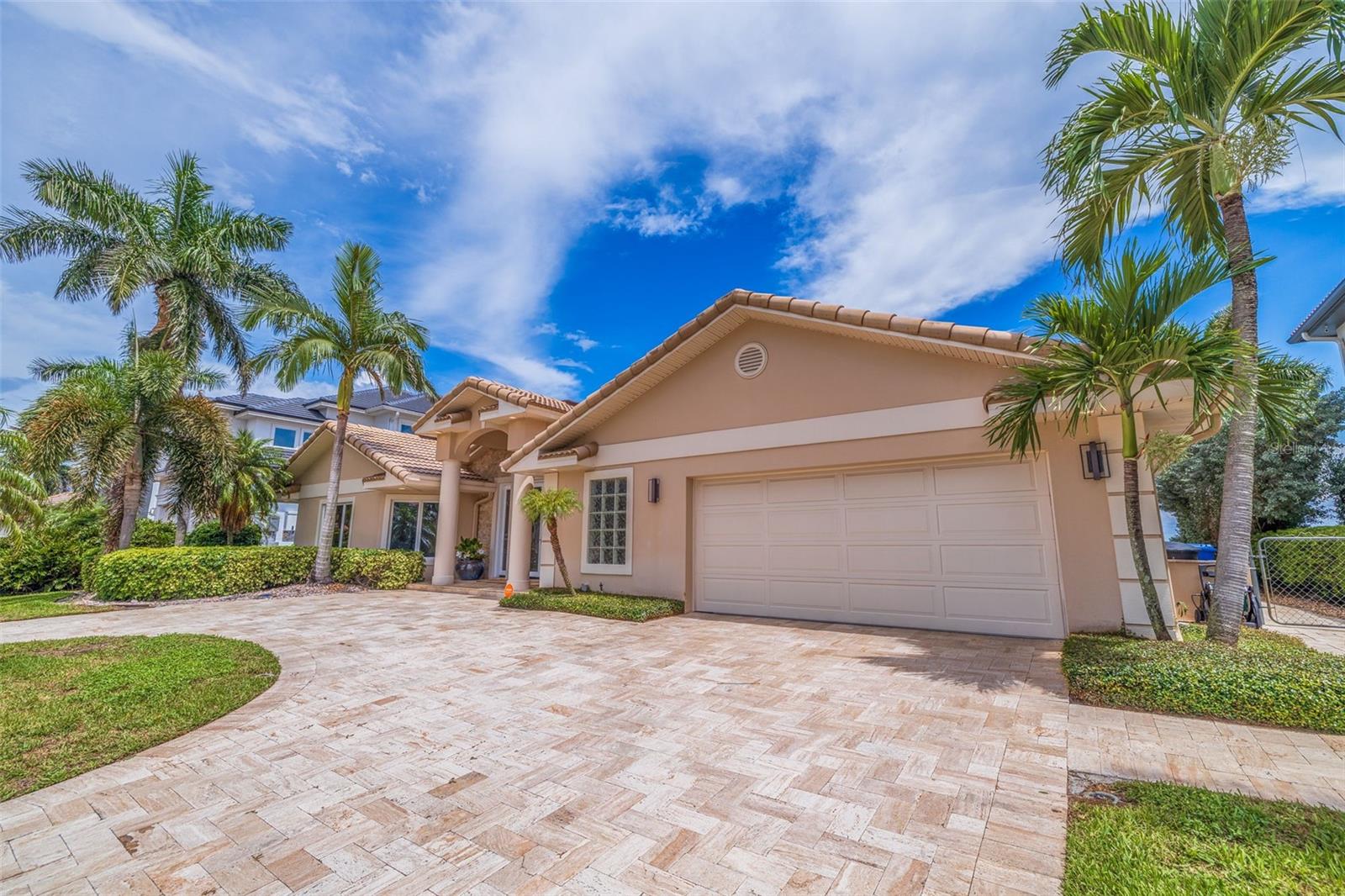 VENETIAN ISLES UNIT 8 - Residential