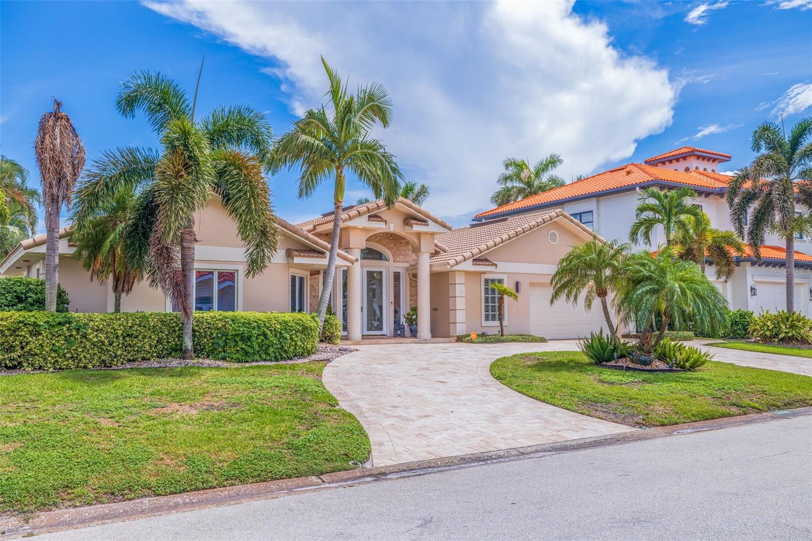 VENETIAN ISLES UNIT 8 - Residential