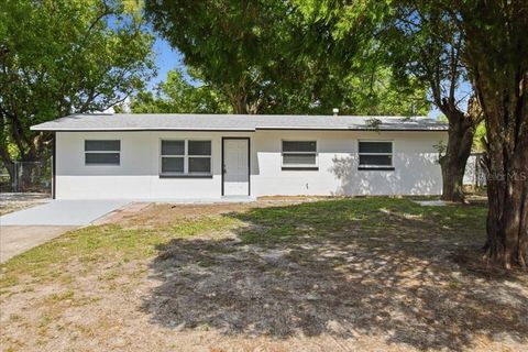 Photo of 710 Fiesta Lane, Altamonte Springs, FL 32714 (MLS # O6396309)