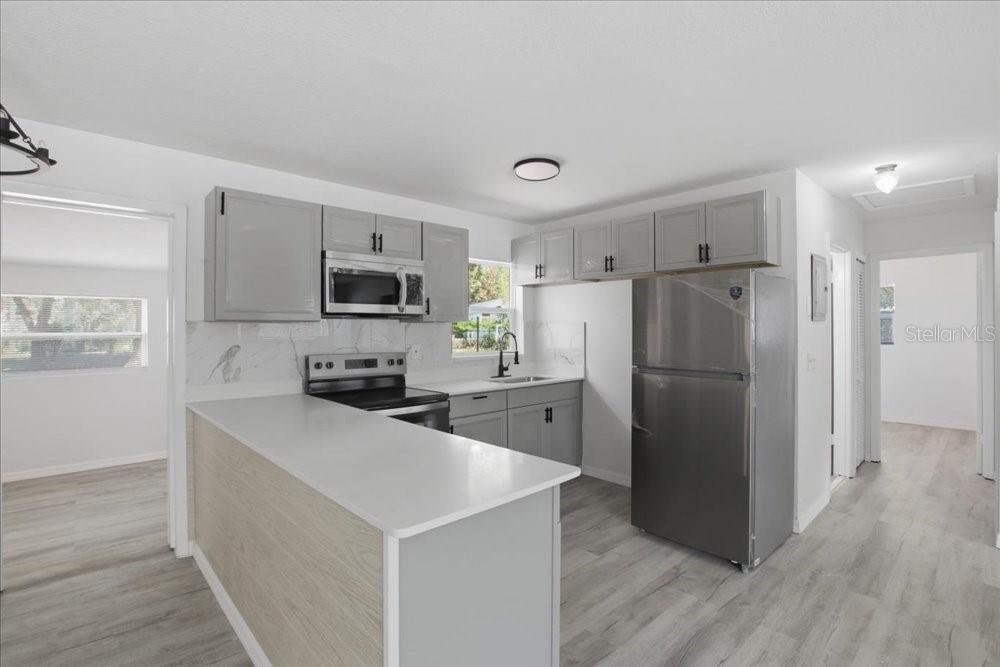 OAKLAND HILLS - Residential