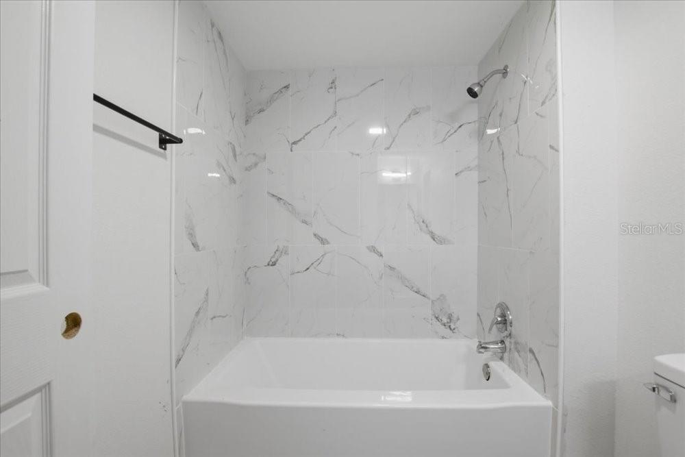 OAKLAND HILLS - Residential