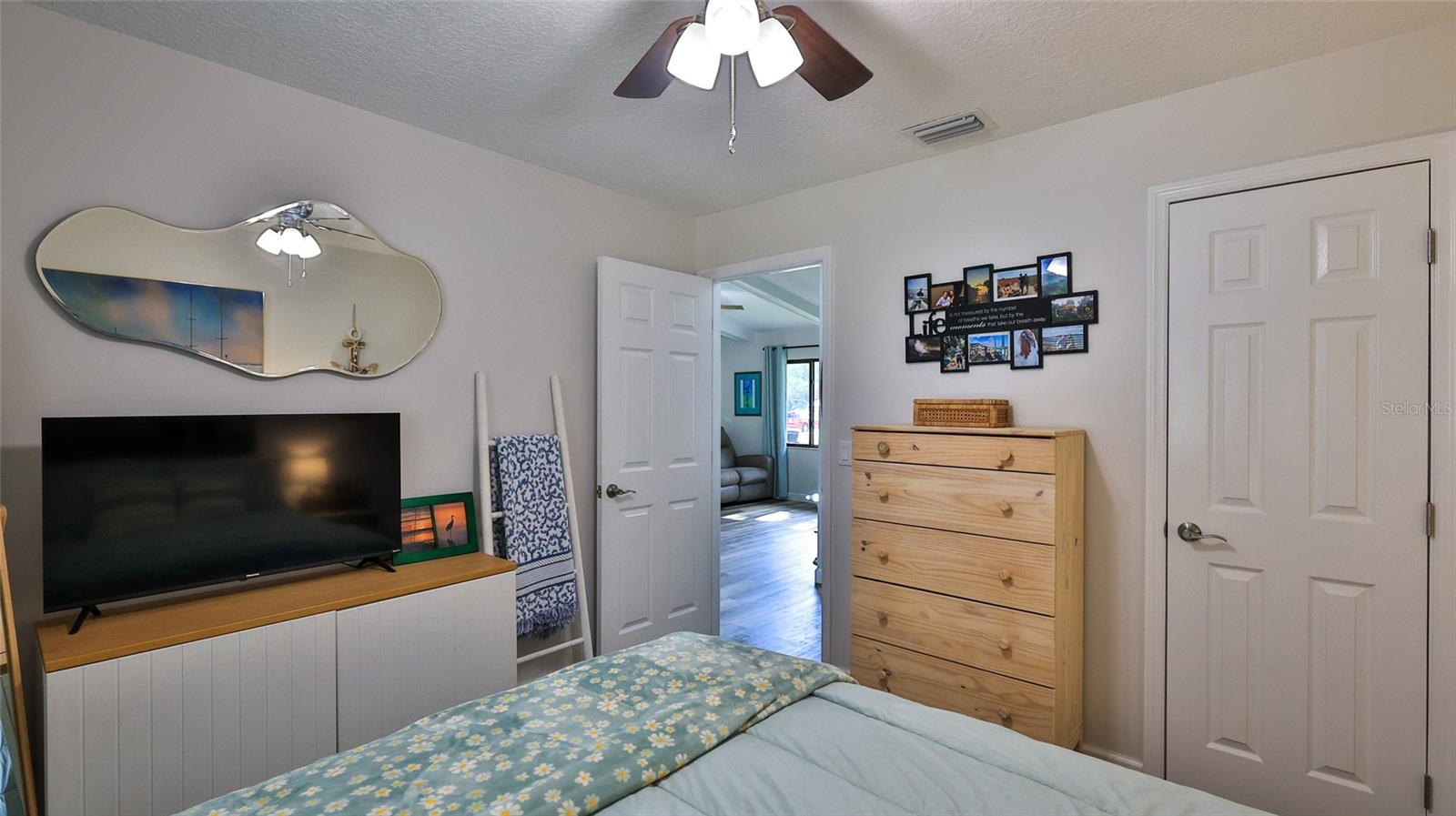 FLORIDA SHORES 01 - Residential