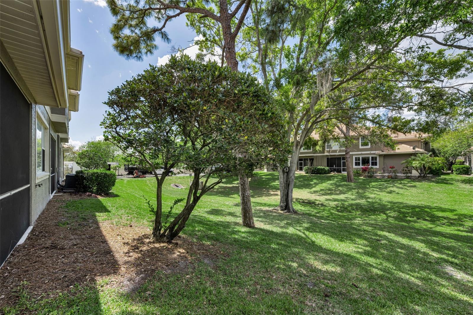 COVERED BRIDGE TWNHMS - Residential