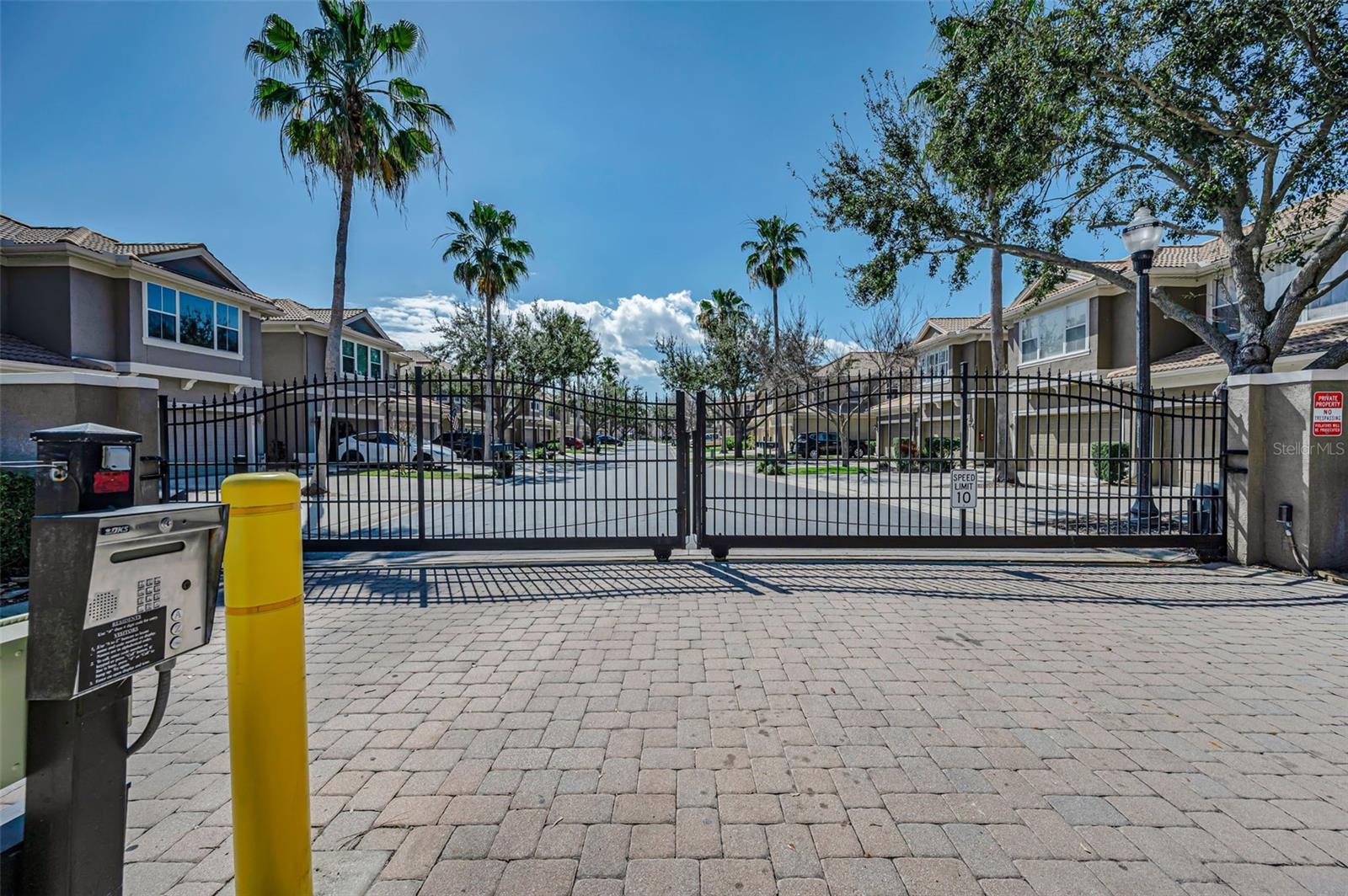COVERED BRIDGE TWNHMS - Residential