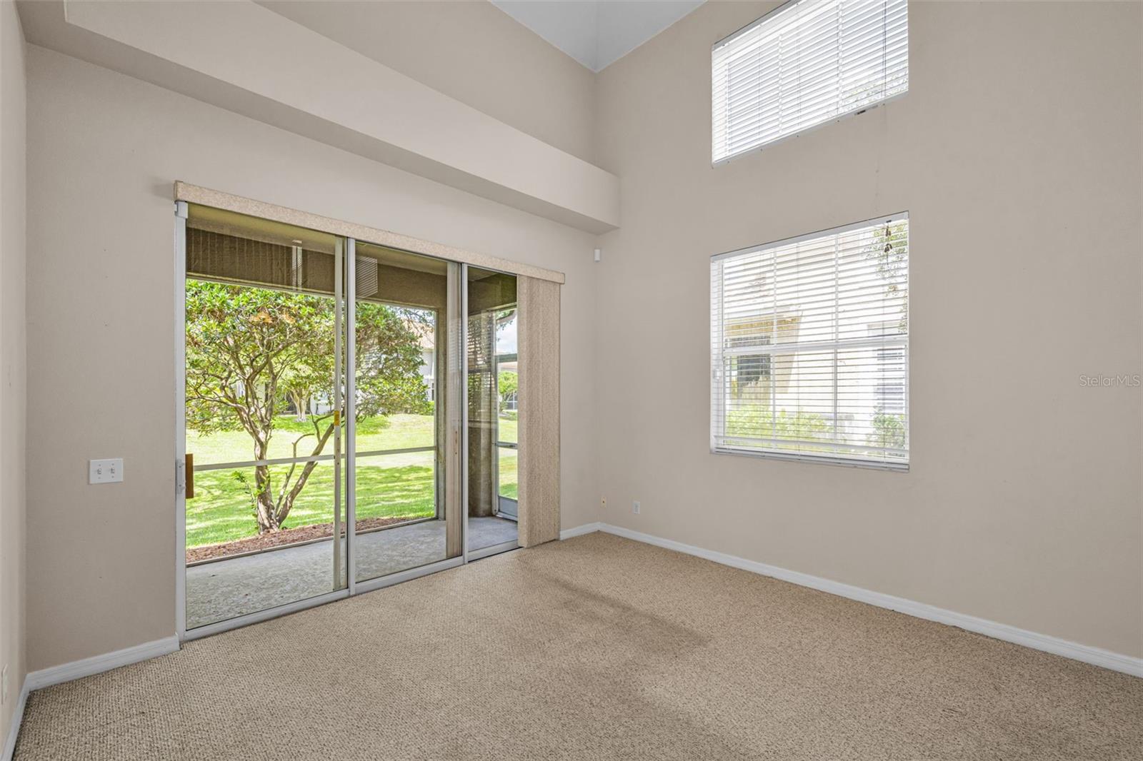 COVERED BRIDGE TWNHMS - Residential