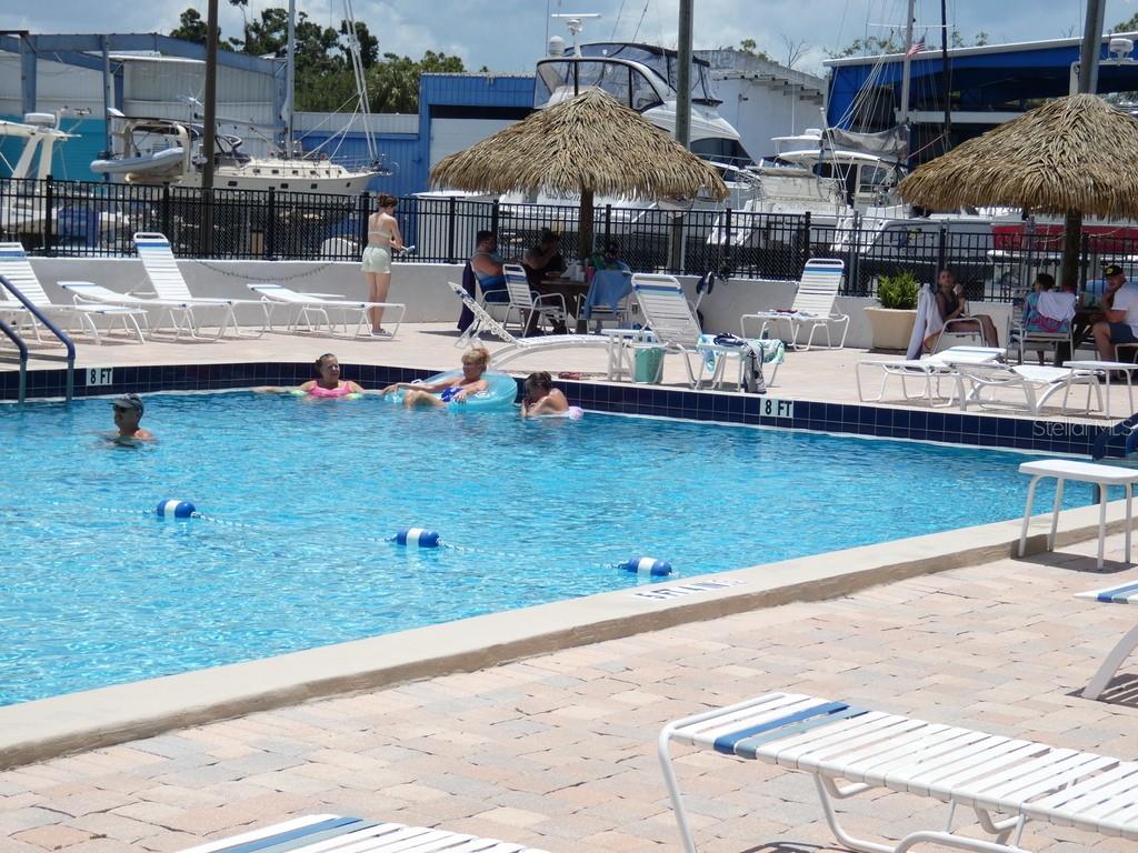 MOORINGS OF MAXIMO CONDO - Residential