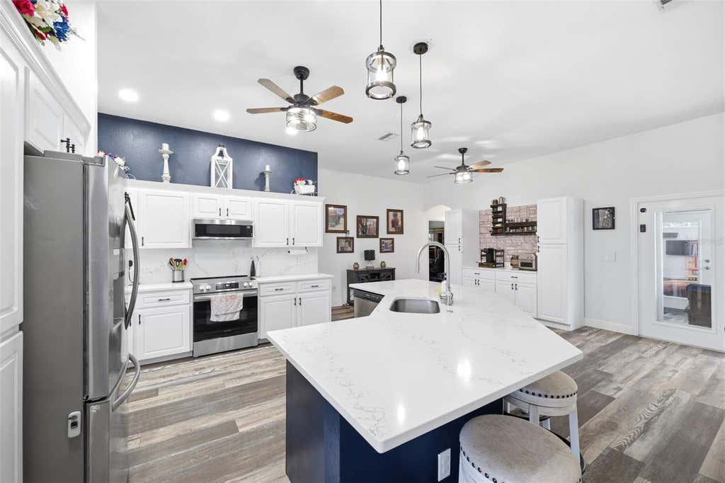 Photo of 12041 Sapphire Drive, Spring Hill, FL 34609 (MLS # W7888745)