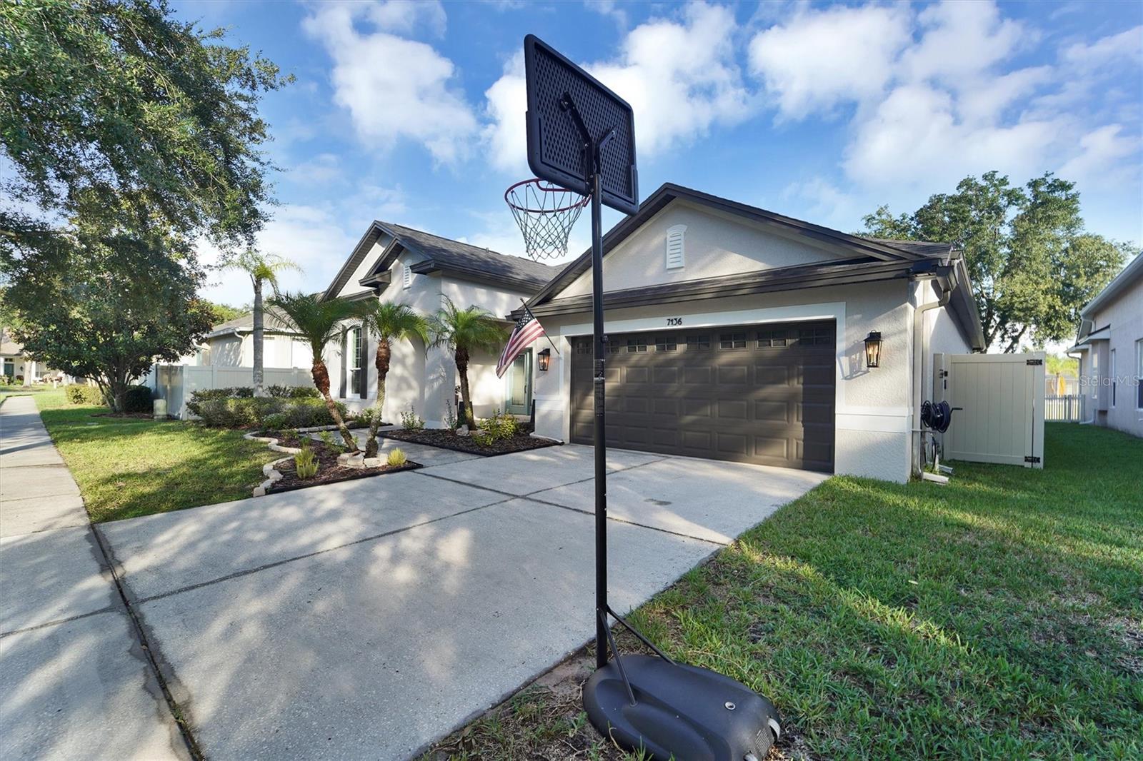 7136 DERWENT GLEN CIRCLE