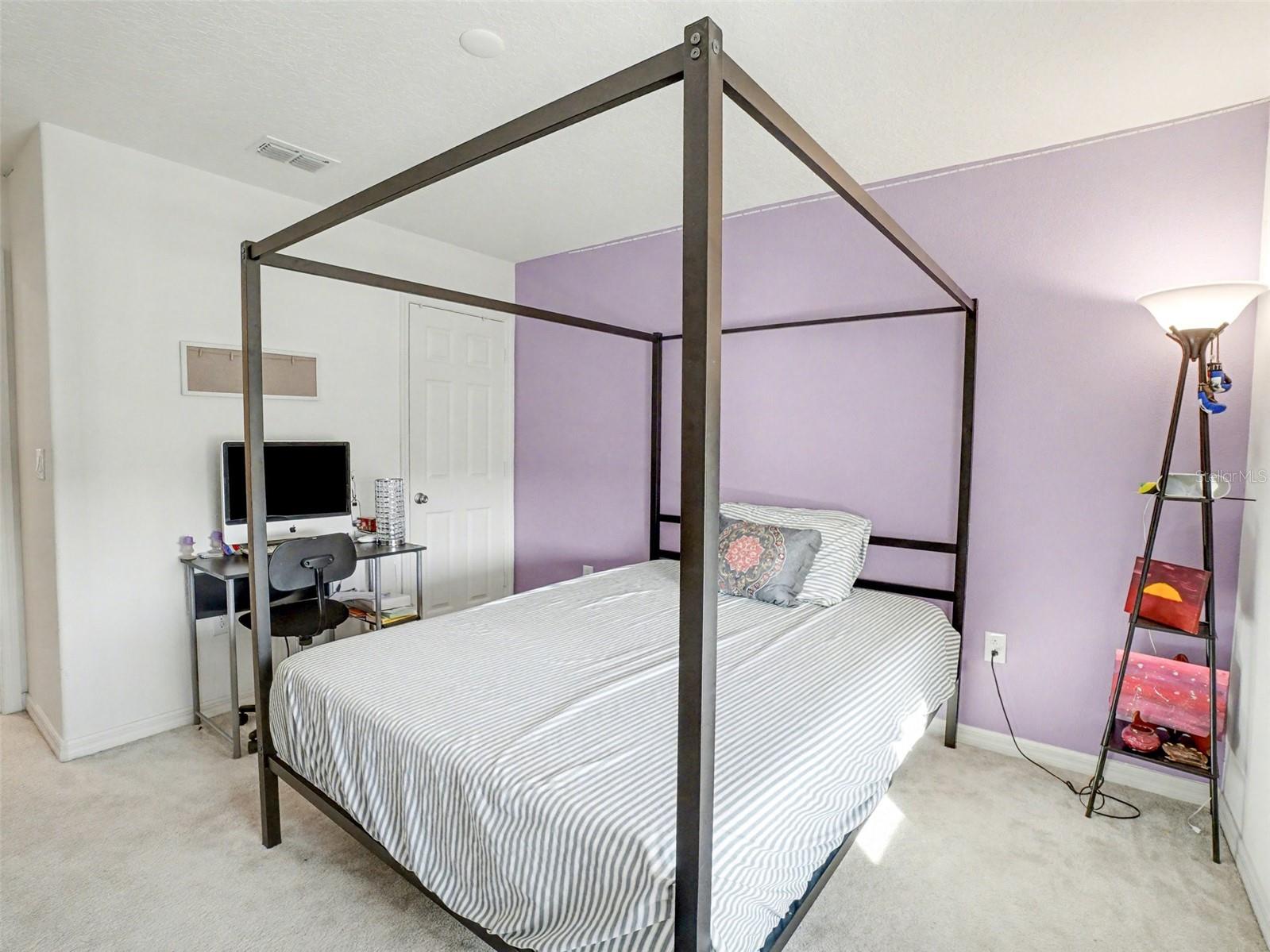 CARRIAGE HILL - Residential