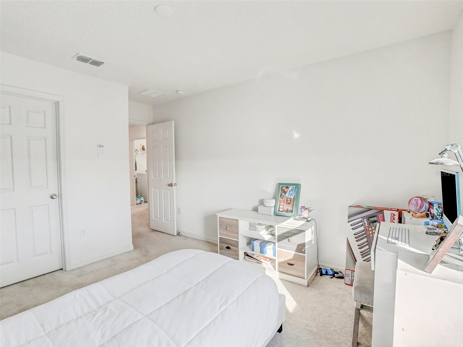 CARRIAGE HILL - Residential