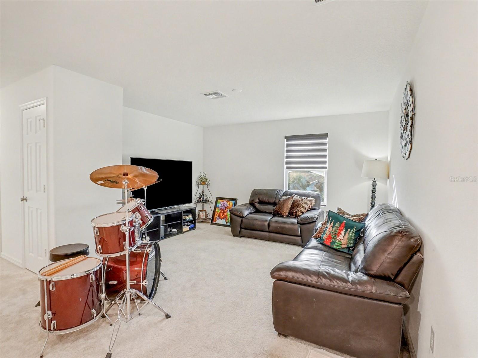 CARRIAGE HILL - Residential