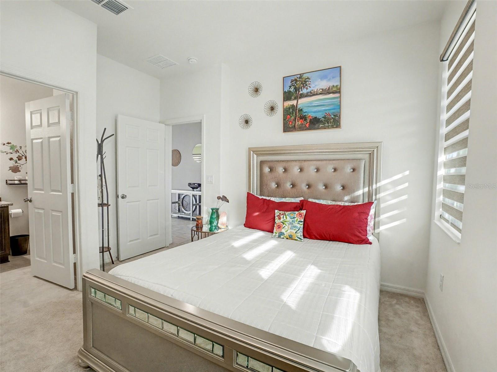 CARRIAGE HILL - Residential