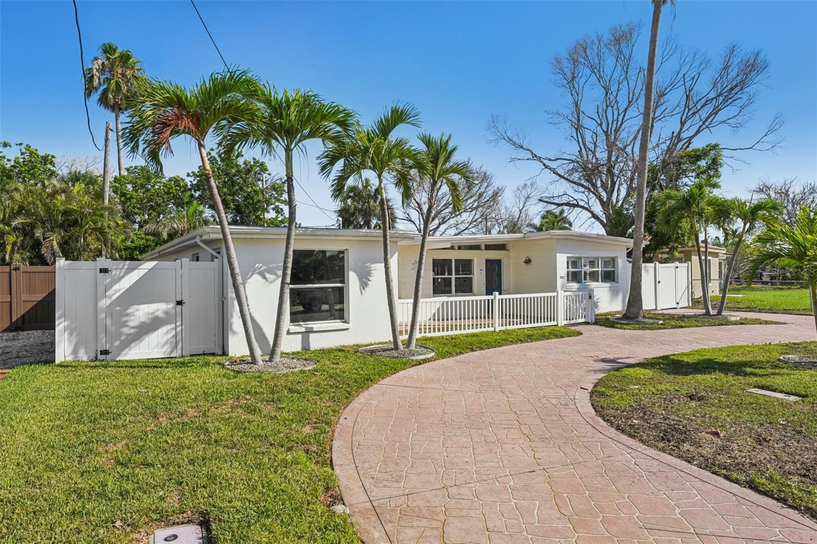 709 PRUITT DRIVE