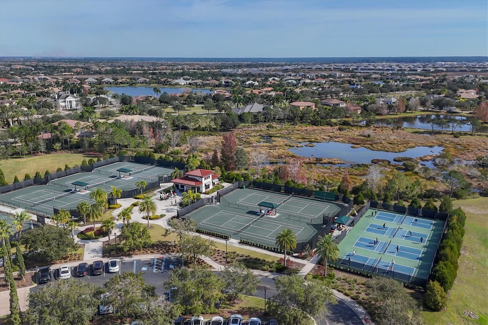 LAKE CLUB PH I - Residential