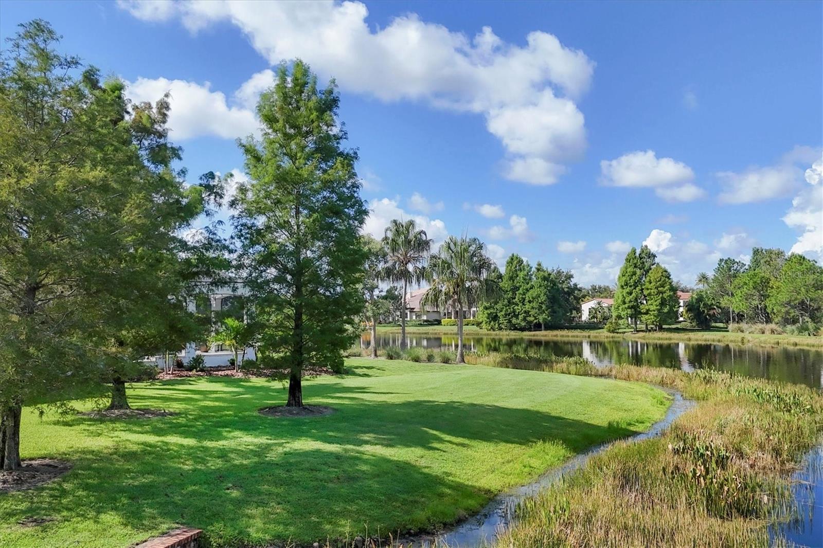 LAKE CLUB PH I - Residential