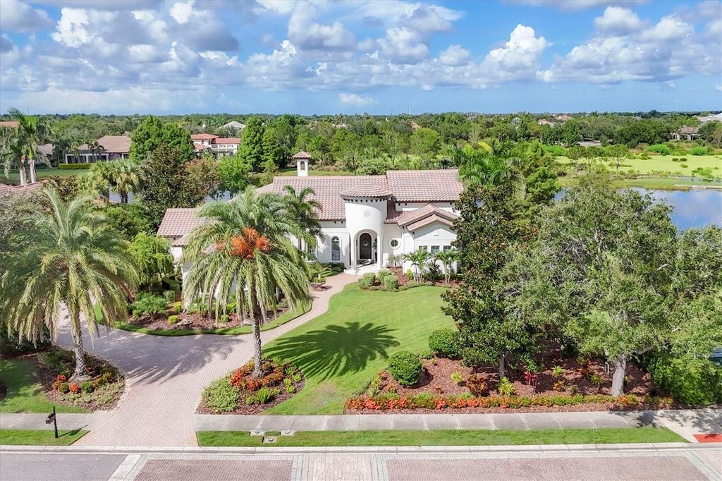Photo of 16404 Clearlake Avenue, Lakewood Ranch, FL 34202 (MLS # A4656891)