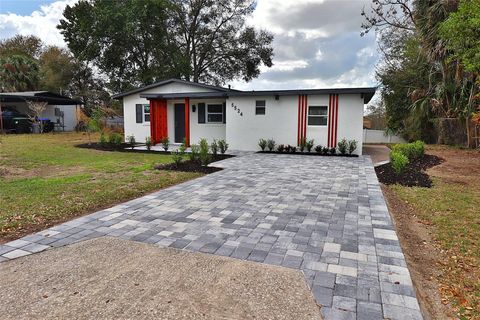 Photo of 5524 Gaymar Drive, Orlando, FL 32818 (MLS # O6387633)