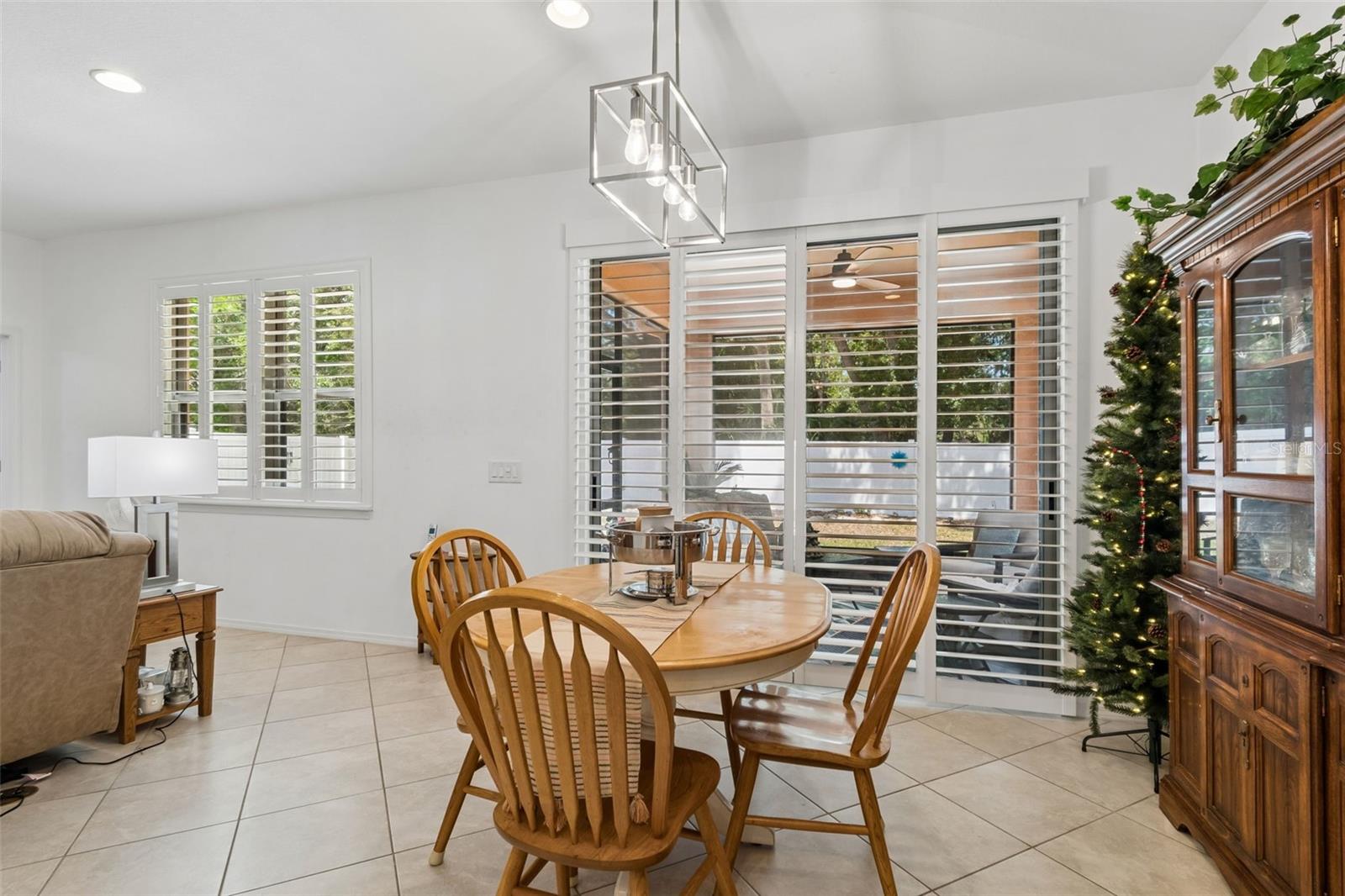 TRILLIUM VILLAGE D - Residential