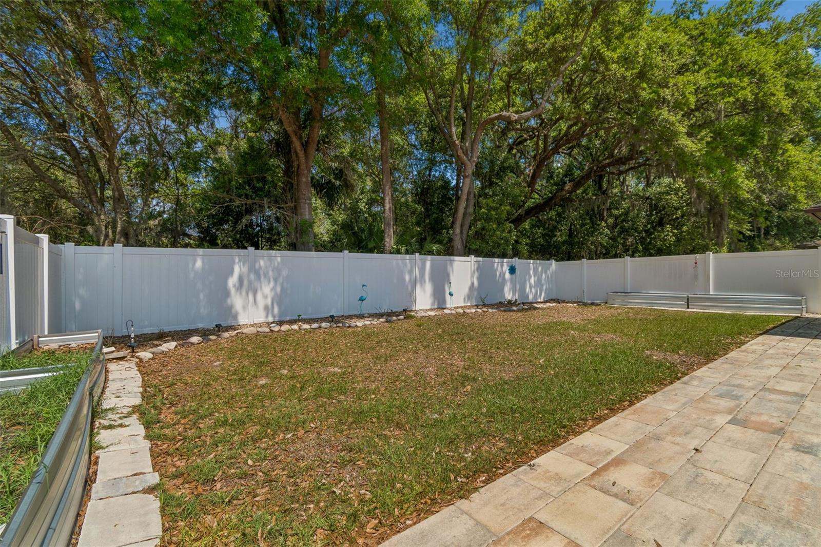 TRILLIUM VILLAGE D - Residential