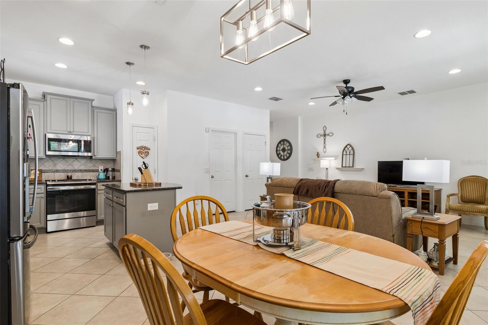 TRILLIUM VILLAGE D - Residential