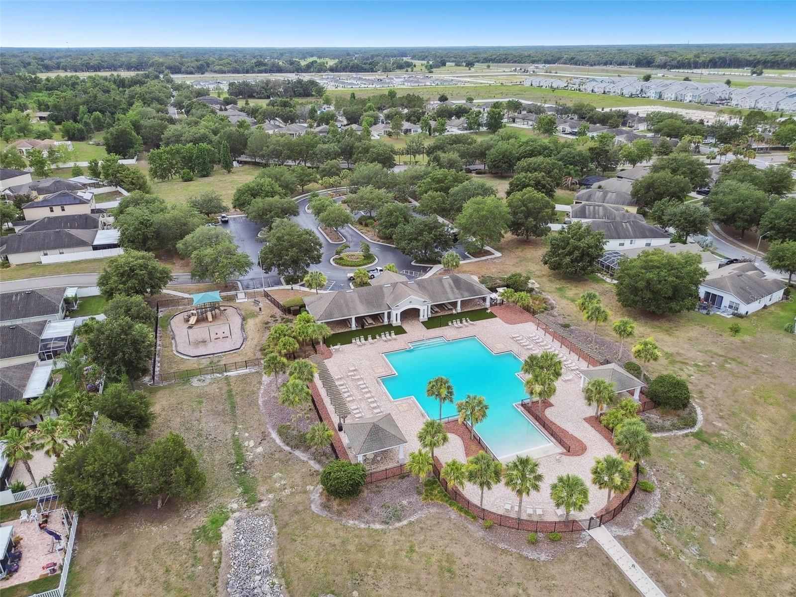 TRILLIUM VILLAGE D - Residential