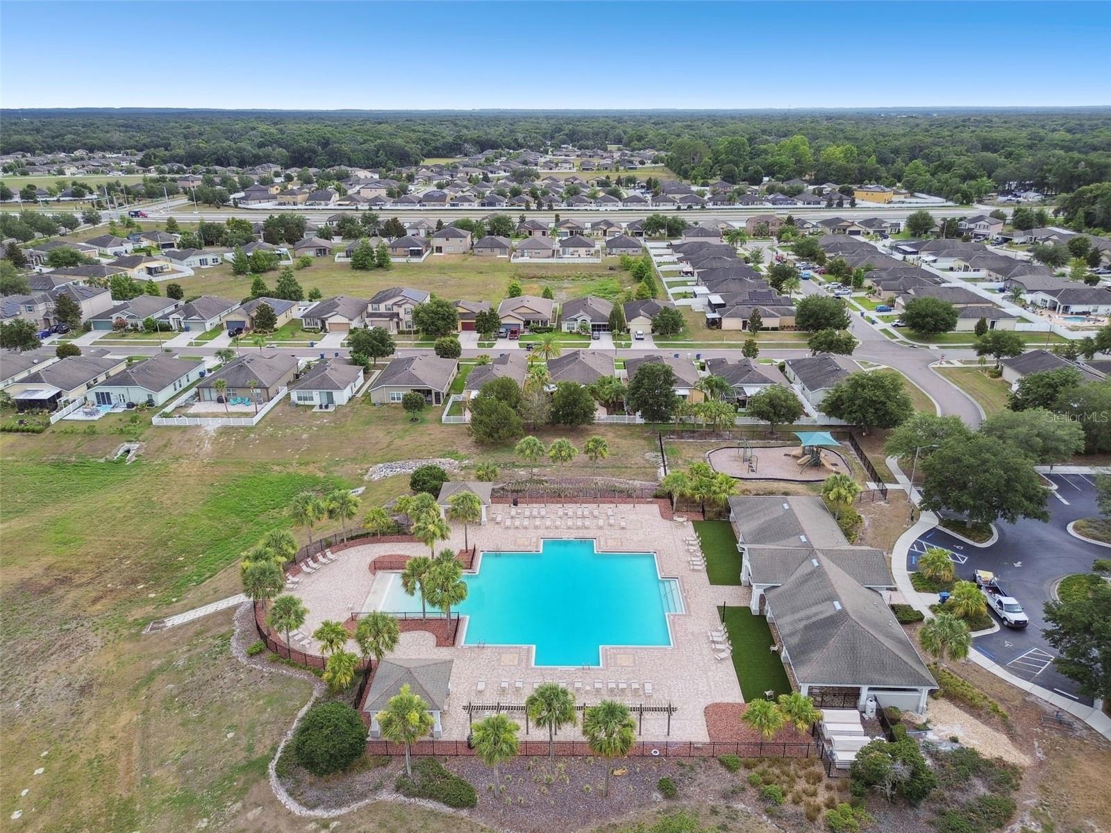 TRILLIUM VILLAGE D - Residential