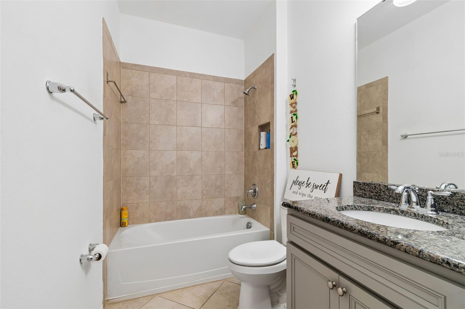 TRILLIUM VILLAGE D - Residential