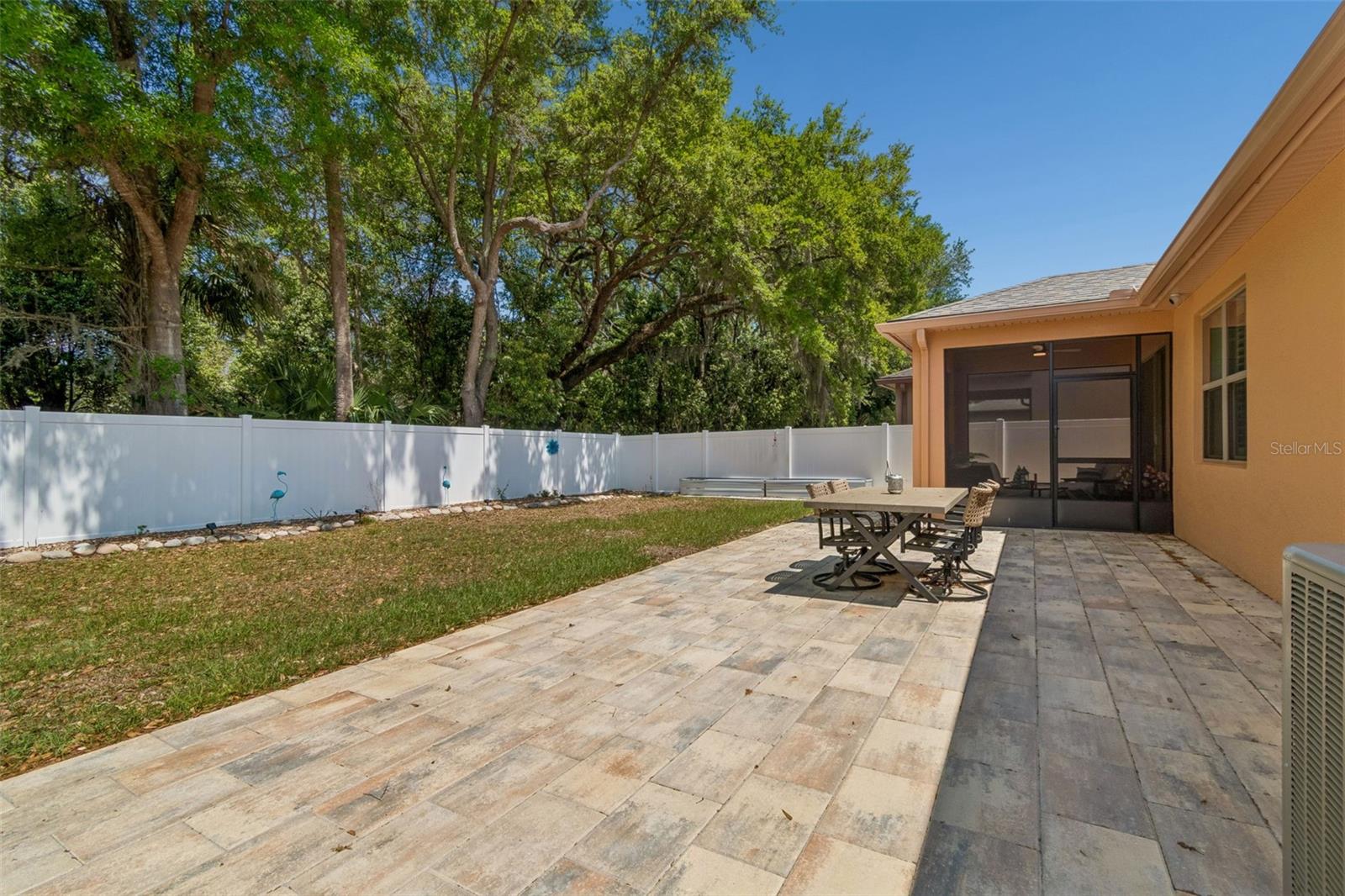 TRILLIUM VILLAGE D - Residential