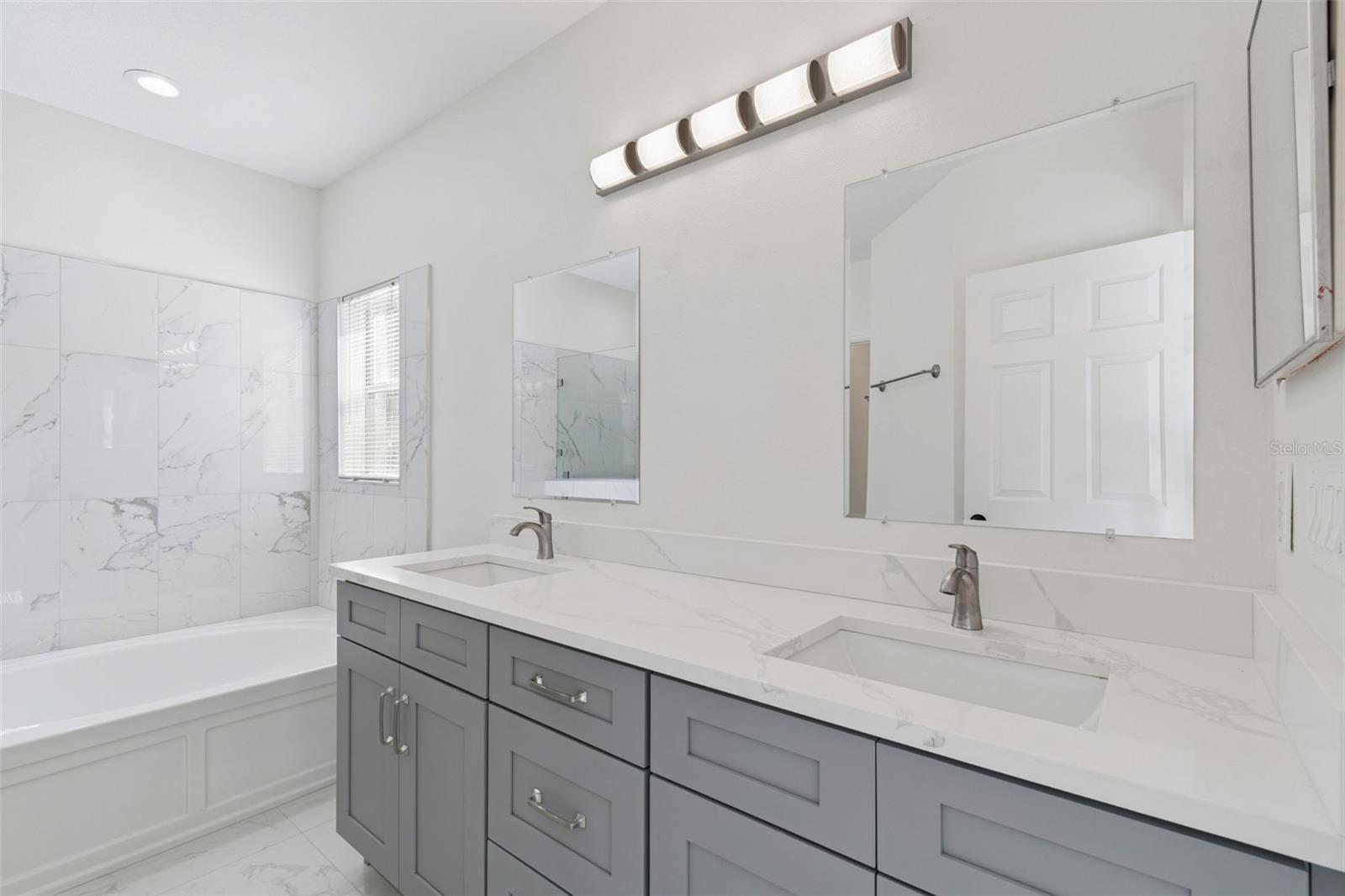 SUNCOAST MDWS INCREMENT 2 - Residential