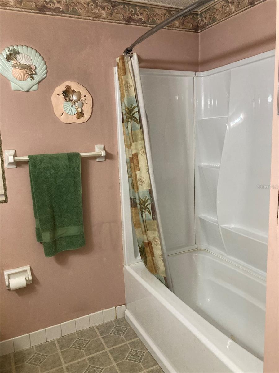 TERRACE PARK OF FIVE TOWNS - Residential