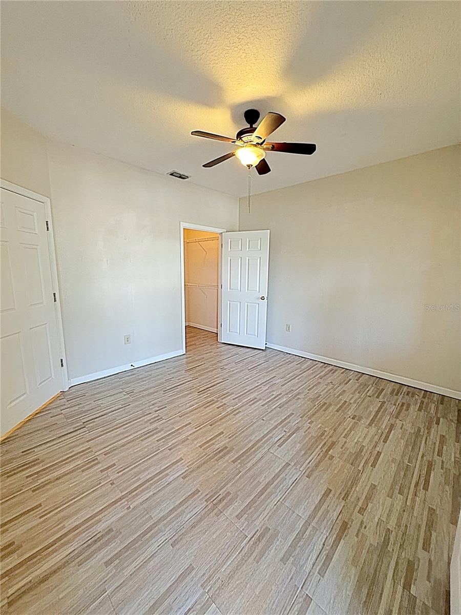 BEACHWAY CONDOS - Residential Lease