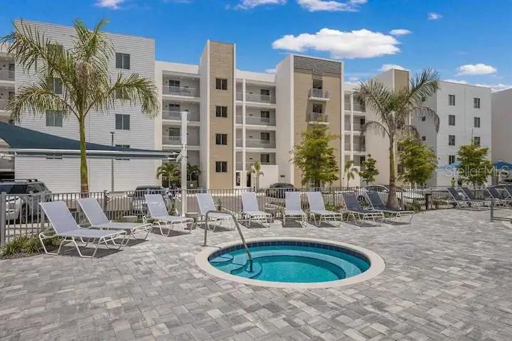 STRAND/SARASOTA - Residential