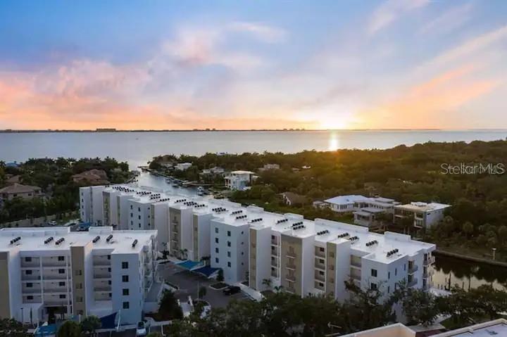 STRAND/SARASOTA - Residential
