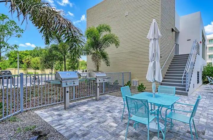 STRAND/SARASOTA - Residential