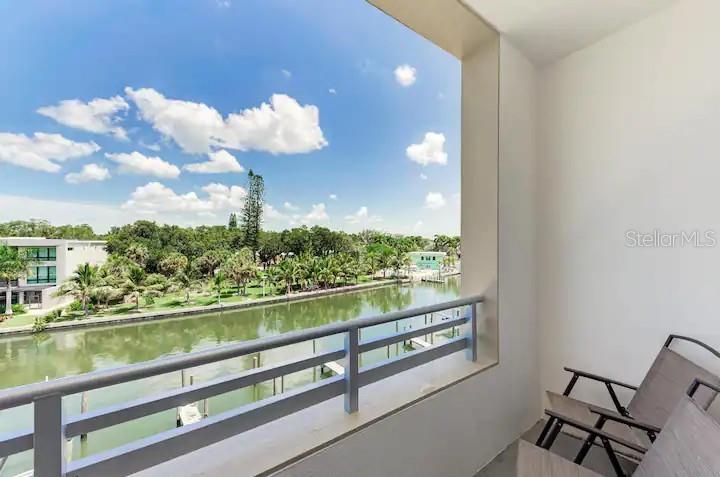 STRAND/SARASOTA - Residential