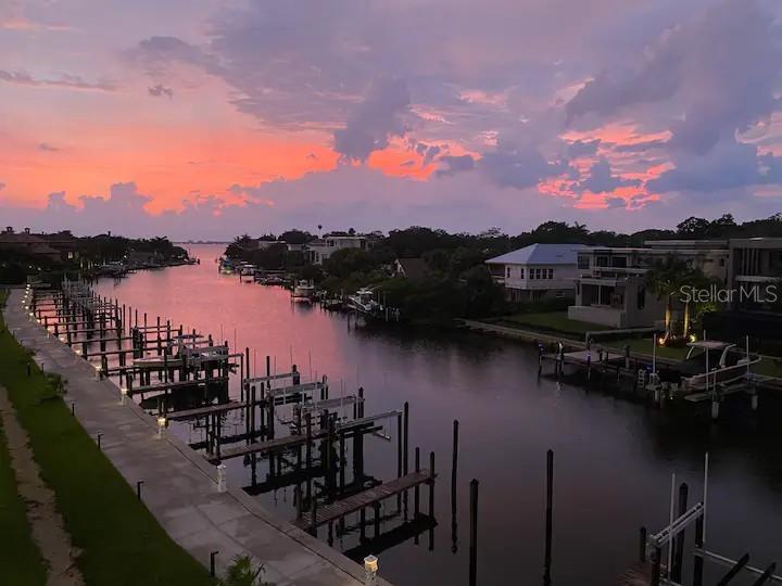 STRAND/SARASOTA - Residential