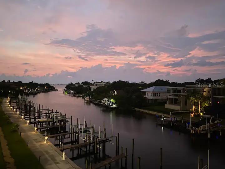 STRAND/SARASOTA - Residential
