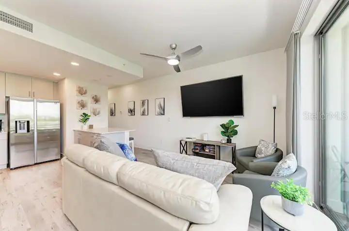 STRAND/SARASOTA - Residential