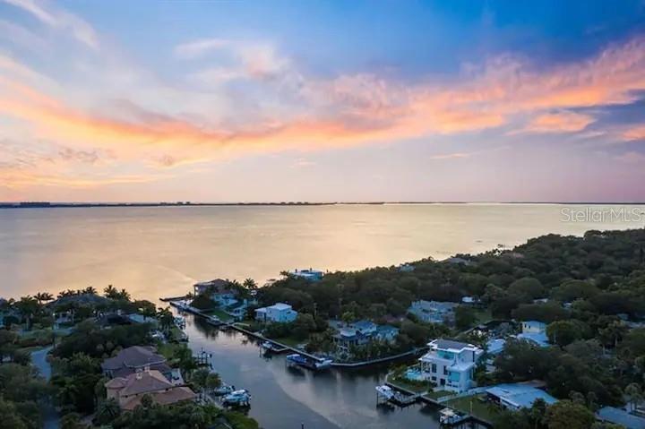 STRAND/SARASOTA - Residential
