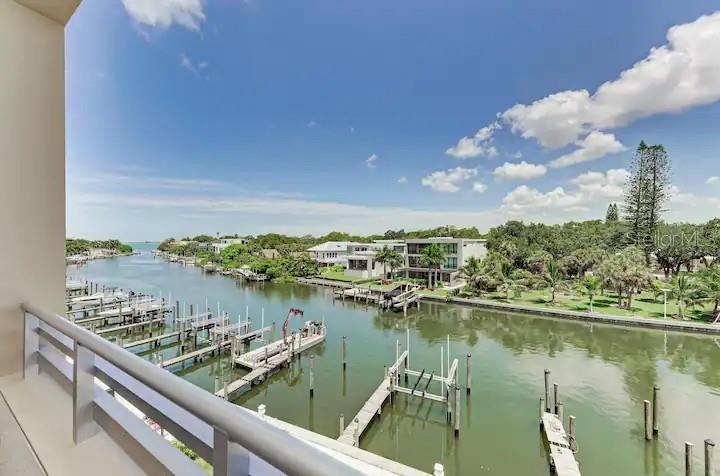 STRAND/SARASOTA - Residential