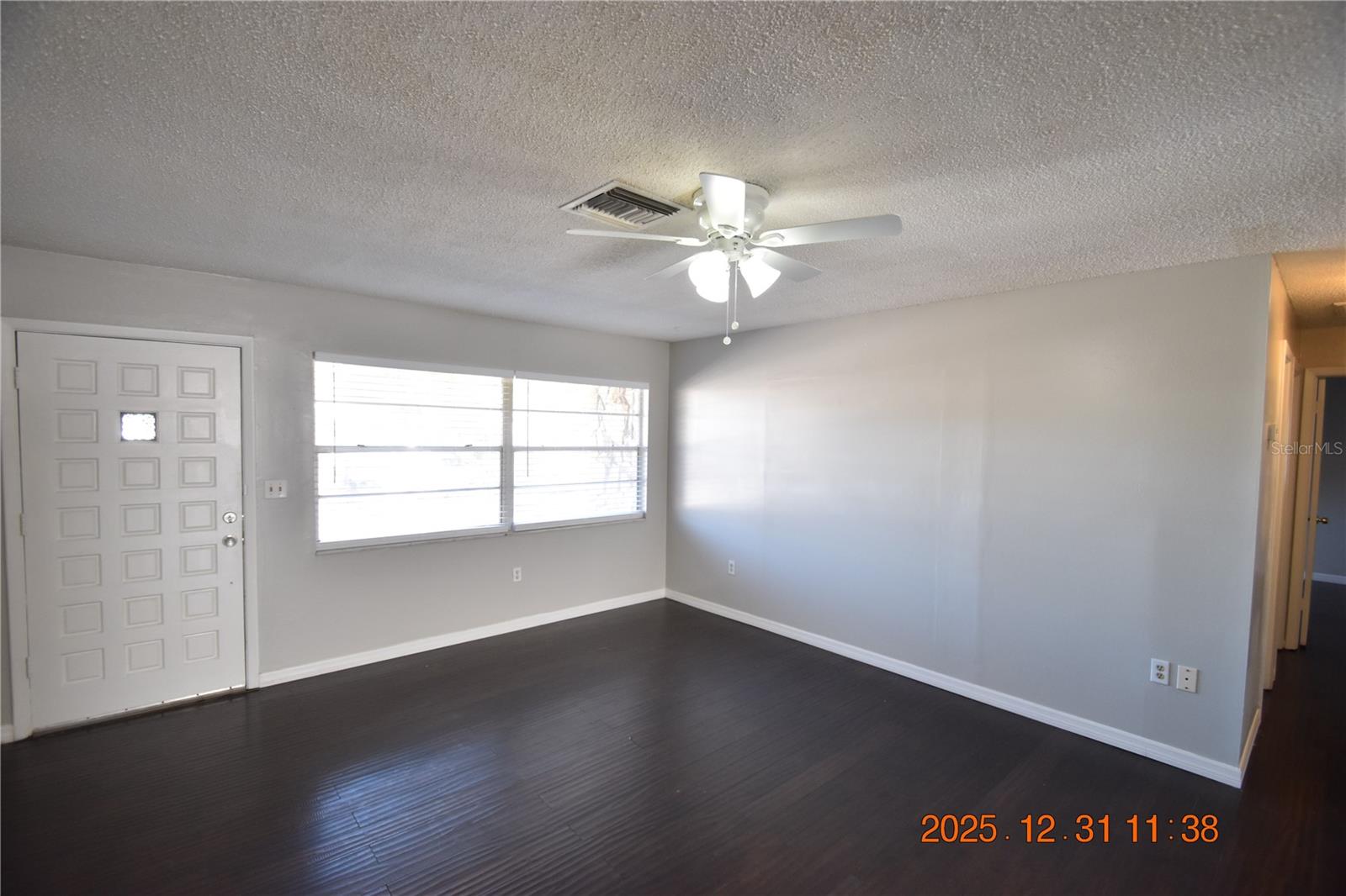 REPLAT OF CHARPIAS ADD - Residential Lease