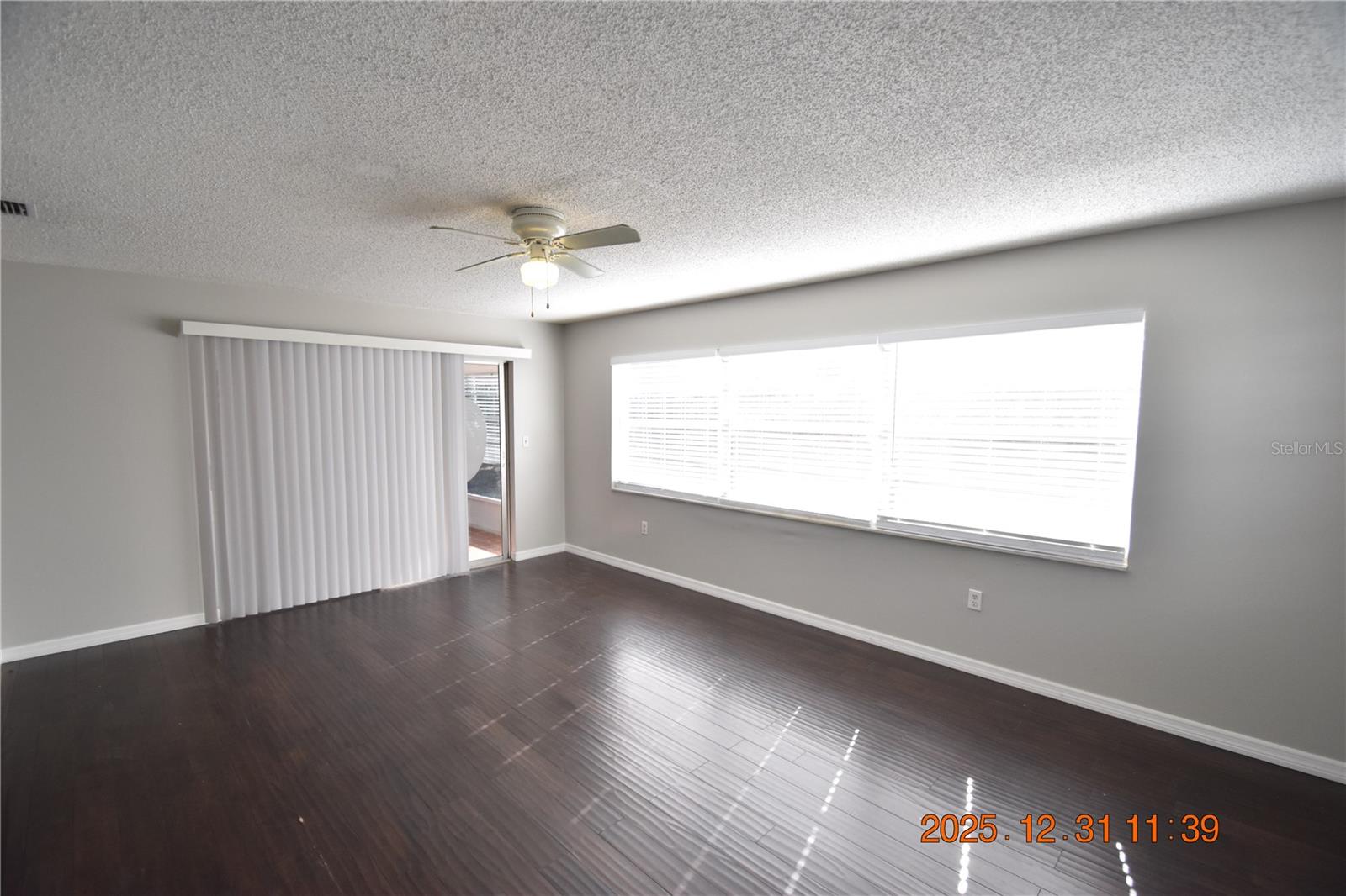 REPLAT OF CHARPIAS ADD - Residential Lease